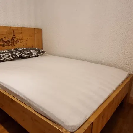 Les Gentianes Station Alpe Huez Apartment